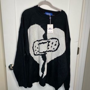 Aelfric Eden Crewneck Oversized Broken Heart Graphic Sweater NWT unisex Large